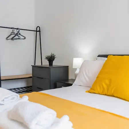 Contemporary 2 Bedroom - Centre - Digbeth Bullring Birmingham